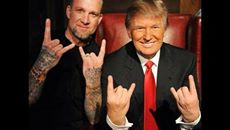 Donald Trump hand signs of Moloch, Satan